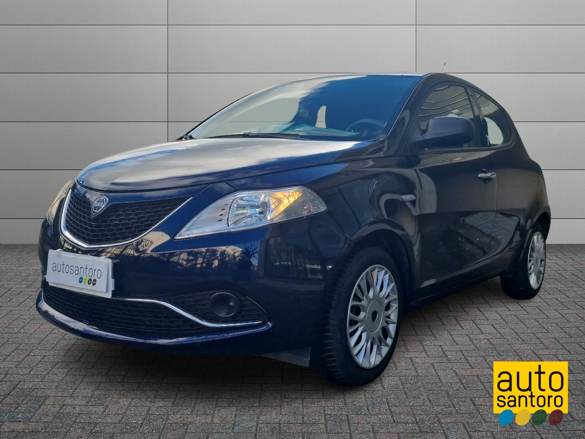 lancia-ypsilon-3-serie-ypsilon-1-2i-69cv-e6-gold-1-2-3-4